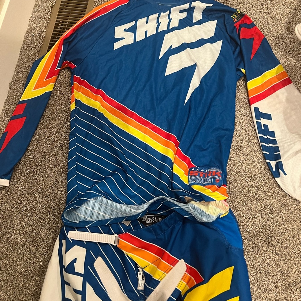 Shift motocross gear - Jersey and pants